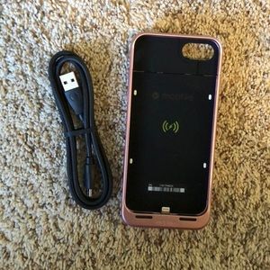 Mophie iphone 6/ Iphone 6s / Iphone 7 charge case